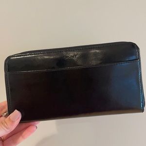 DKNY Vintage Black Leather Wallet